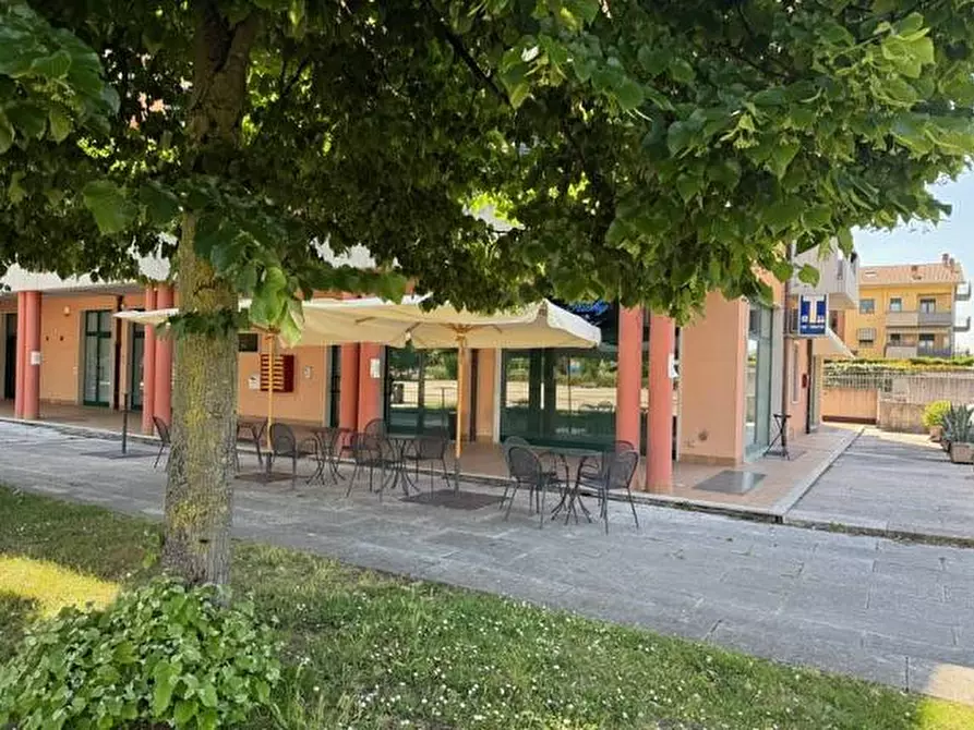 Immagine 10 di Bar / Ristorante in vendita  a Bussolengo