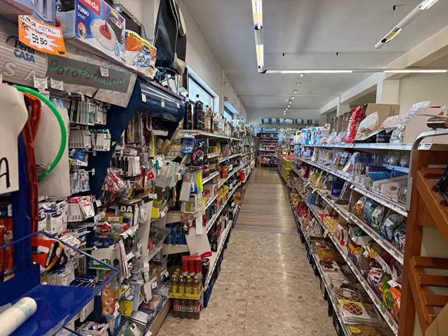 Immagine 6 di Agriturismo in vendita  a Cerro Veronese