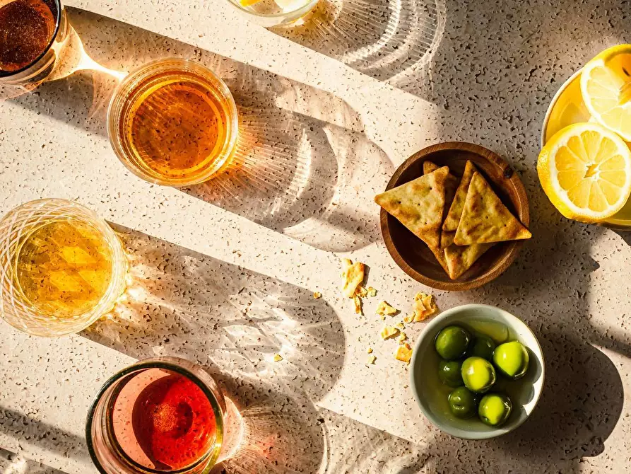 Immagine 3 di Bar / Ristorante   in via roma 5 a Desenzano Del Garda