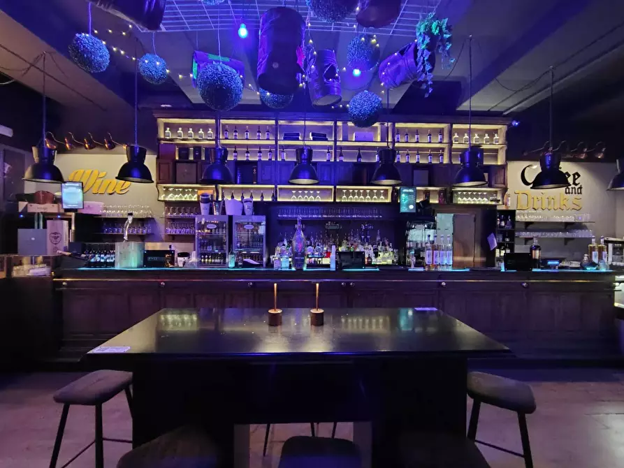 Immagine 1 di Bar / Ristorante in vendita  in via roma 2 a Novellara