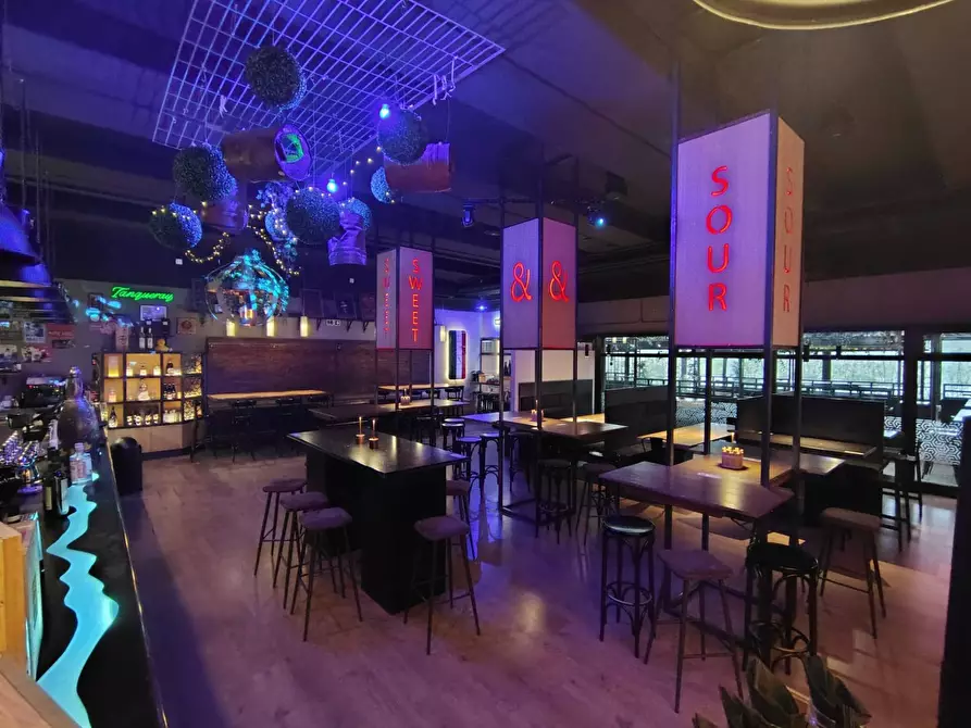 Immagine 2 di Bar / Ristorante in vendita  in via roma 2 a Novellara