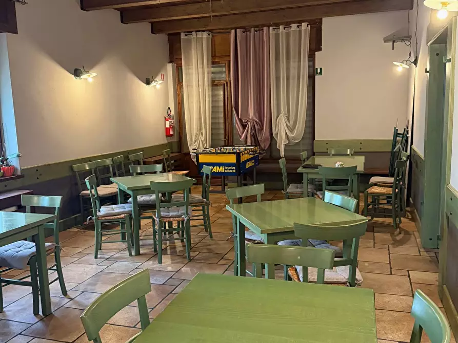 Immagine 2 di Bar / Ristorante in vendita  a Velo Veronese