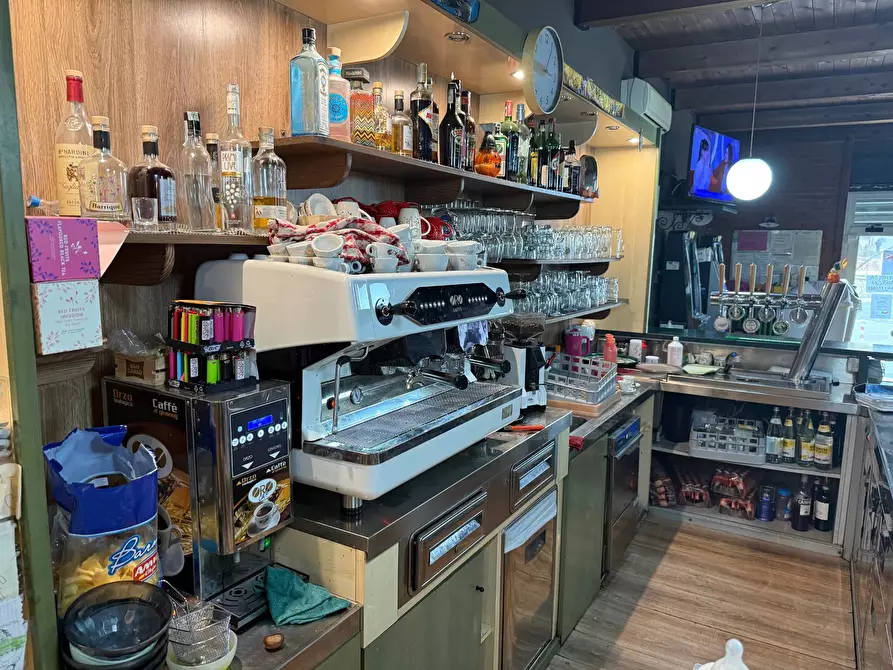 Immagine 8 di Bar / Ristorante in vendita  a Velo Veronese