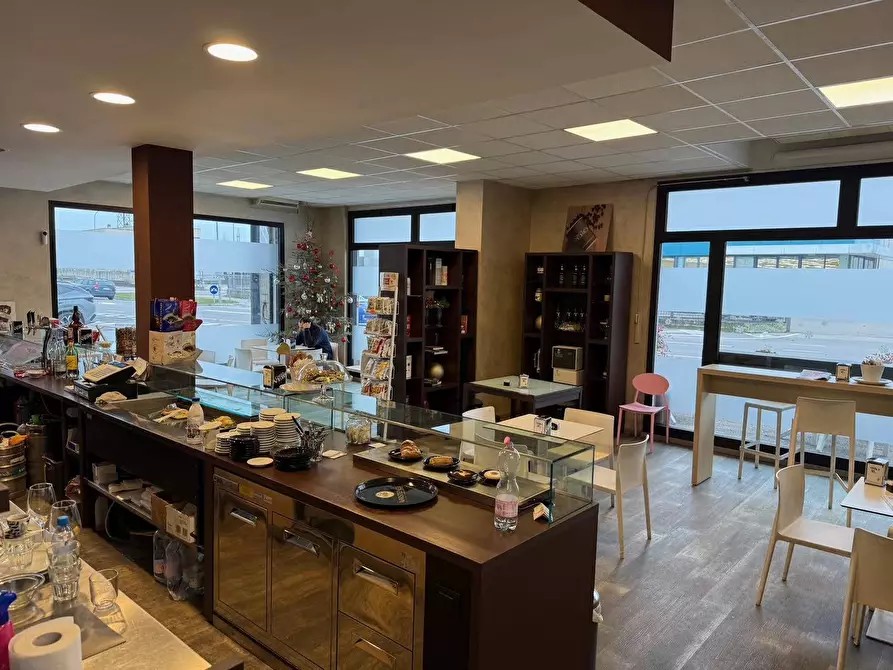Immagine 3 di Bar / Ristorante in vendita  a Legnago