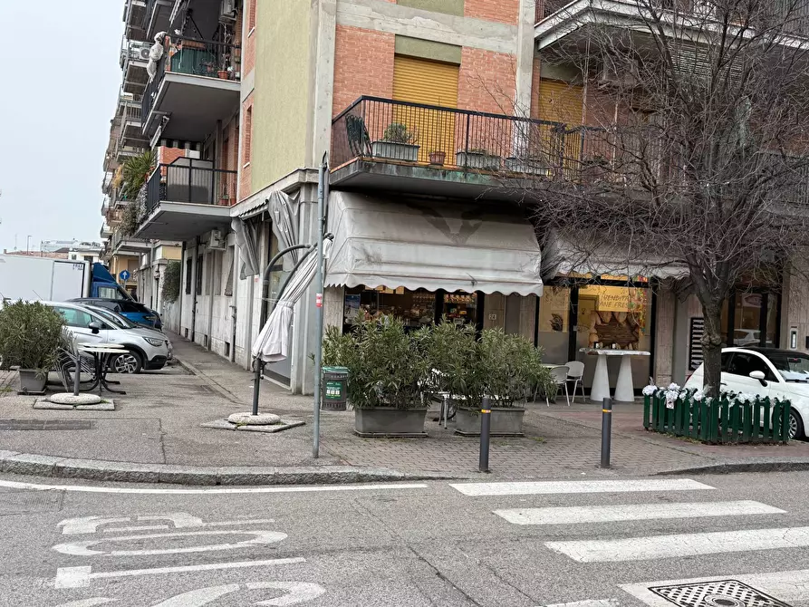Immagine 13 di Bar / Ristorante in vendita  a Verona
