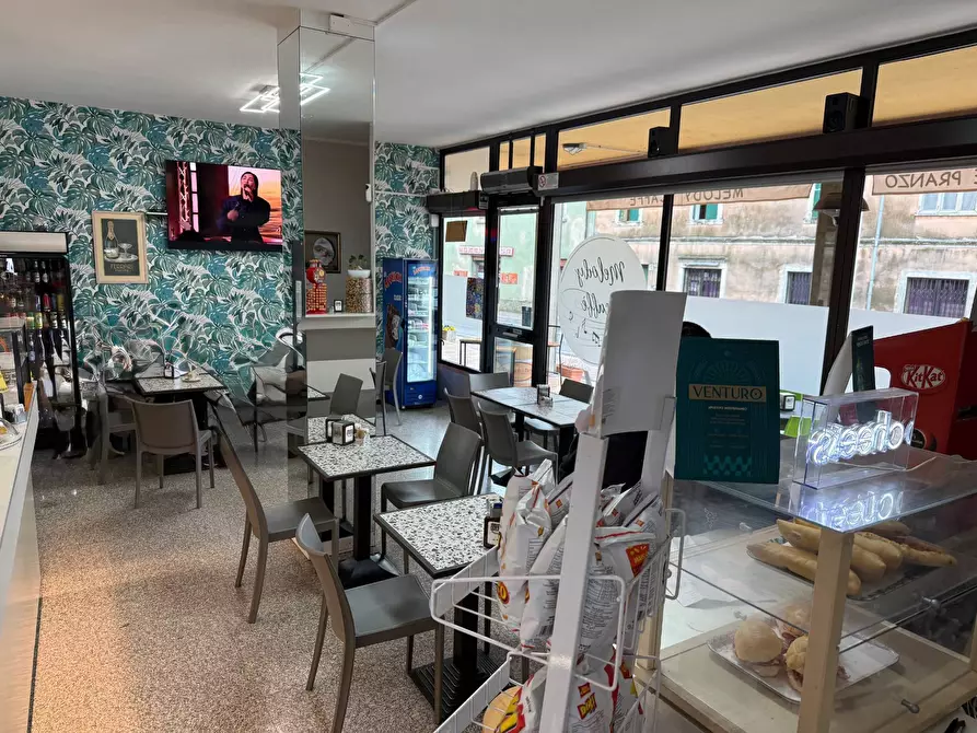 Immagine 7 di Bar / Ristorante in vendita  a Bovolone