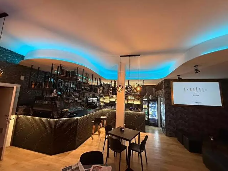 Immagine 4 di Bar / Ristorante in vendita  a Sommacampagna