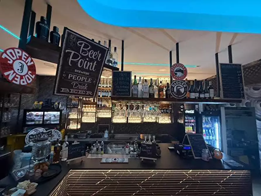 Immagine 7 di Bar / Ristorante in vendita  a Sommacampagna