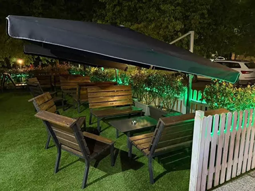 Immagine 9 di Bar / Ristorante in vendita  a Sommacampagna