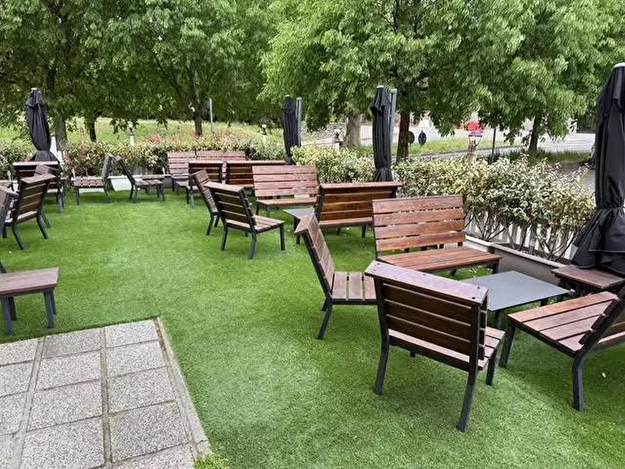 Immagine 12 di Bar / Ristorante in vendita  a Sommacampagna
