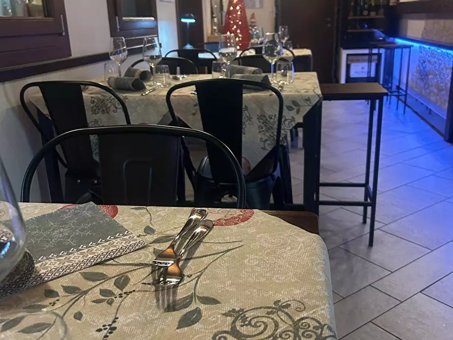 Immagine 10 di Attività commerciale in vendita  in via rovigo 10 a Legnago