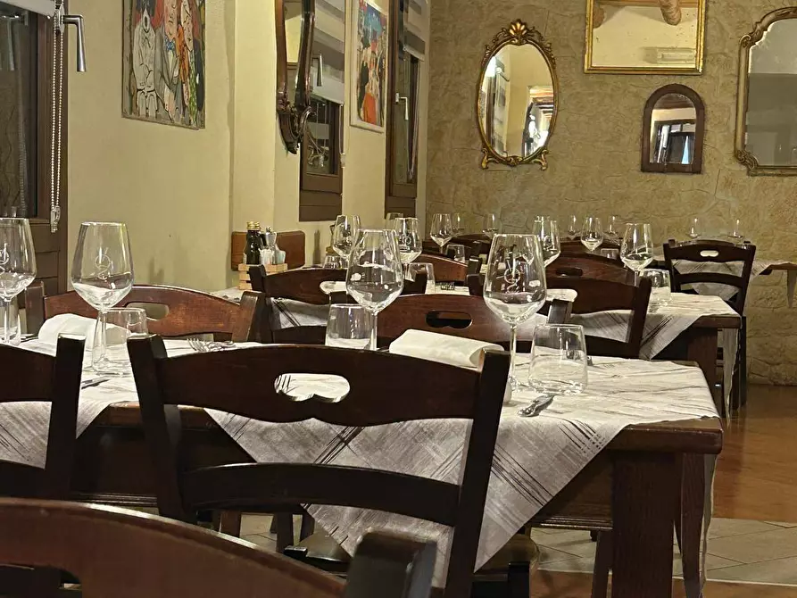 Immagine 17 di Attività commerciale in vendita  in via rovigo 10 a Legnago