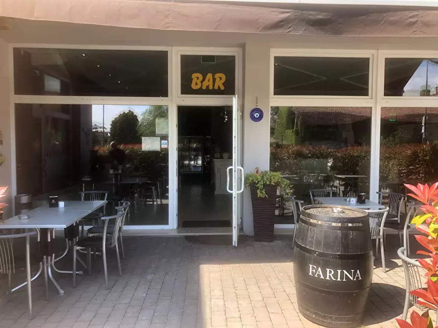 Immagine 7 di Bar / Ristorante in vendita  in via fermi 1 a Sona