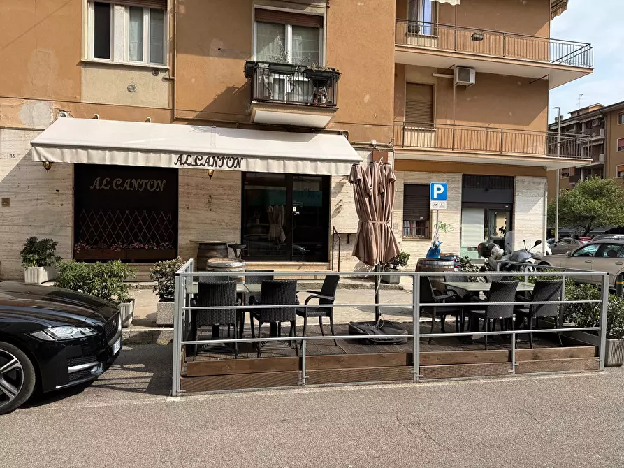 Immagine 20 di Bar / Ristorante in vendita  a Verona