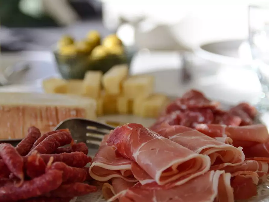 Immagine 3 di Bar / Ristorante in vendita  in strada dei colli a Monzambano
