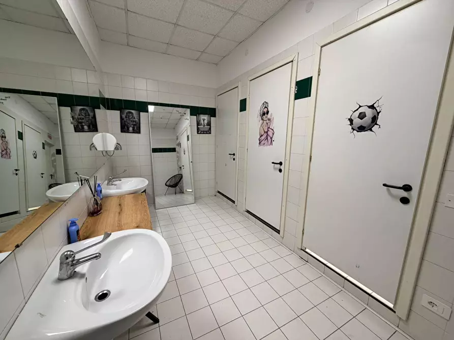 Immagine 10 di Bar / Ristorante in vendita  a San Giovanni Lupatoto