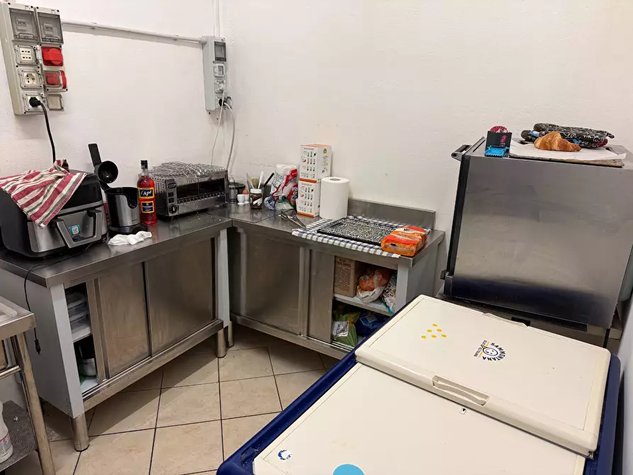 Immagine 4 di Bar / Ristorante in vendita  a Carpi