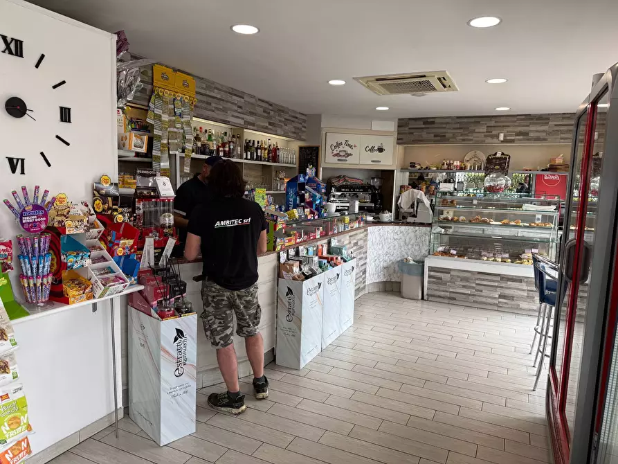 Immagine 2 di Bar / Ristorante in vendita  a Nonantola