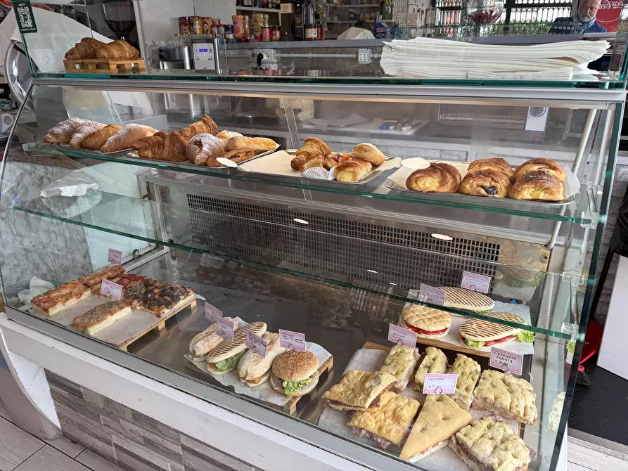Immagine 8 di Bar / Ristorante in vendita  a Nonantola