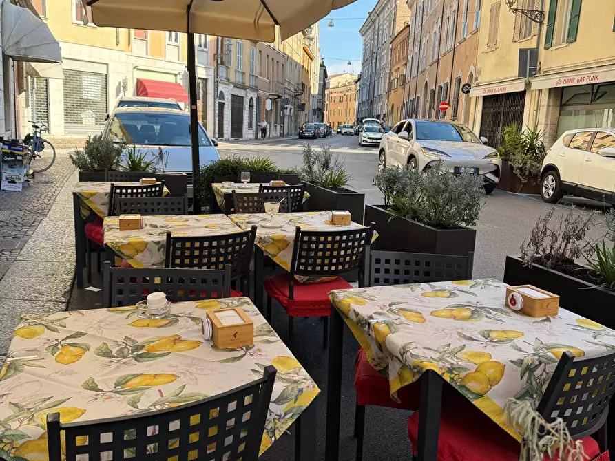 Immagine 2 di Bar / Ristorante in vendita  in via xx settembre 1 a Mantova