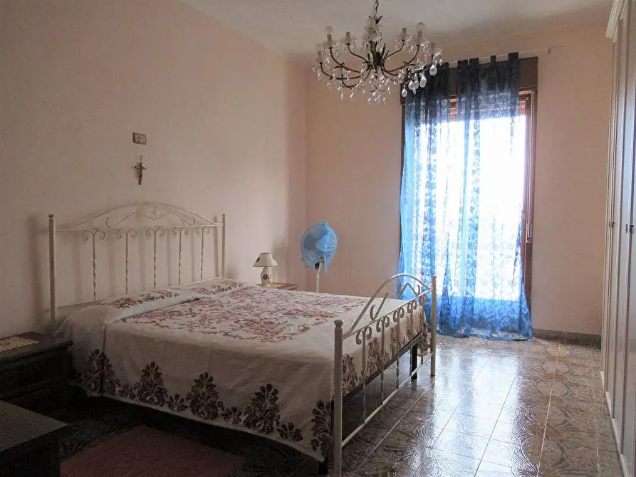 Immagine 18 di Palazzo in vendita  in via mirto a Partinico