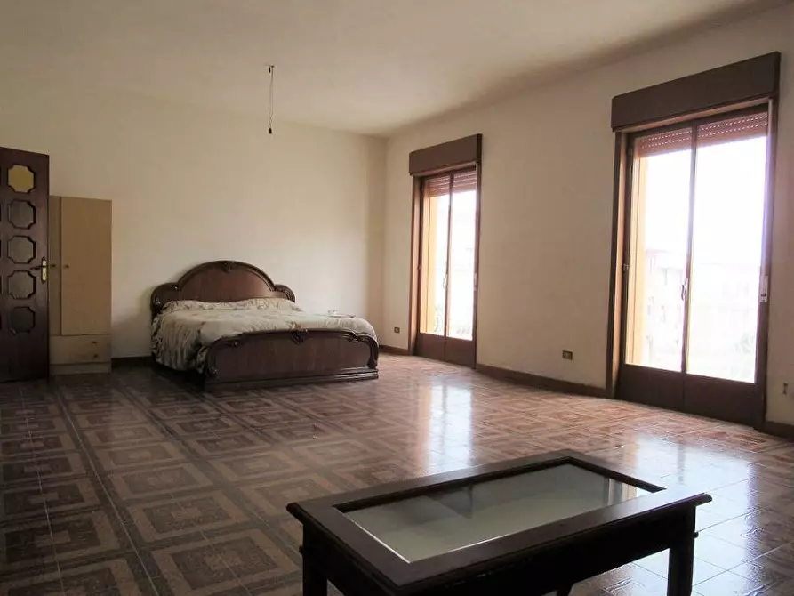 Immagine 14 di Palazzo in vendita  in via mirto a Partinico