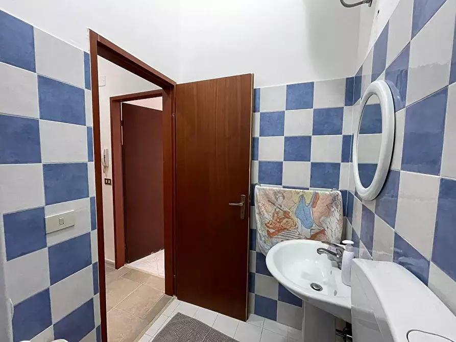Immagine 20 di Appartamento in vendita  in Via Costantino 101 a Castellammare Del Golfo