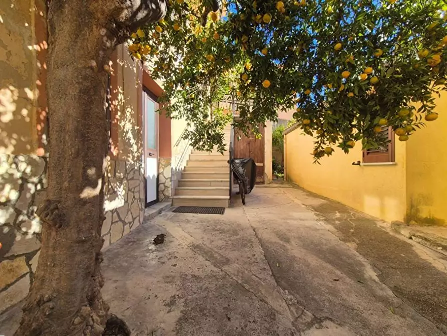 Immagine 6 di Appartamento in vendita  in SALITA SANT'ANTONINO 21 a Monreale