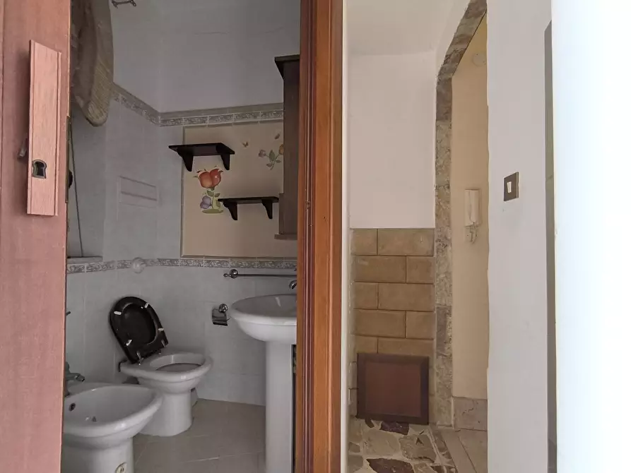 Immagine 15 di Palazzo in vendita  in Largo Castello 37 a Altavilla Milicia