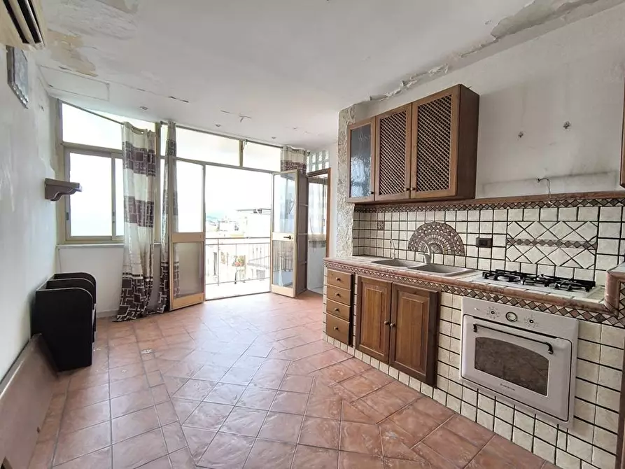 Immagine 20 di Palazzo in vendita  in Largo Castello 37 a Altavilla Milicia