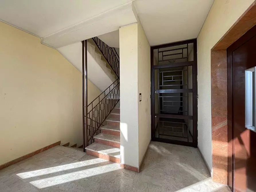 Immagine 22 di Appartamento in vendita  in Viale Regione Siciliana Nord Ovest 2629 a Palermo