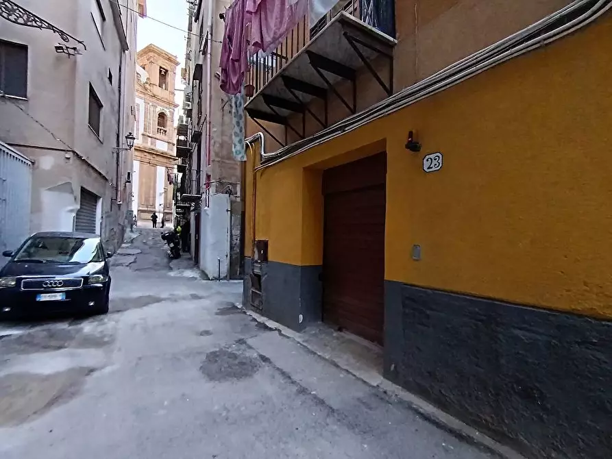Immagine 7 di Locale commerciale in affitto  in Vicolo Sant'orsola 23 a Palermo