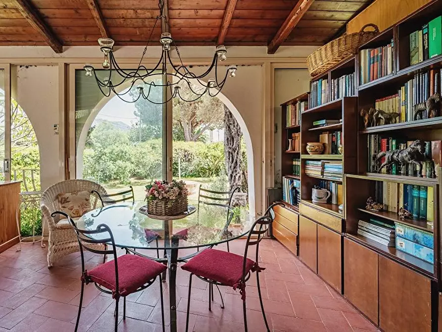 Immagine 20 di Villa in vendita  in Viale Aiace a Palermo