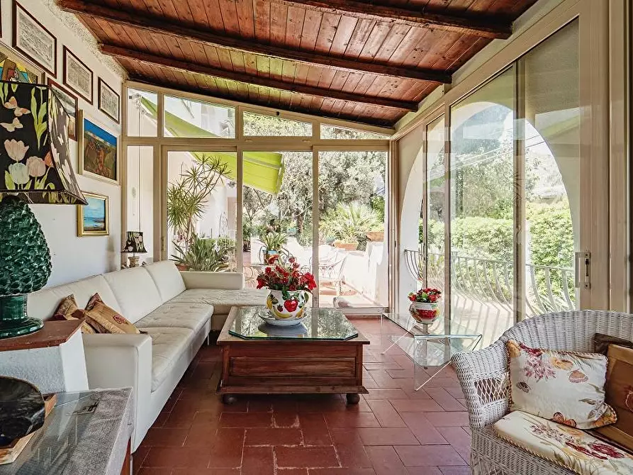 Immagine 24 di Villa in vendita  in Viale Aiace a Palermo