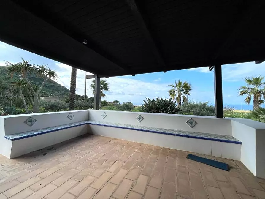 Immagine 5 di Villa in vendita  in Via Zubebi 13 a Pantelleria