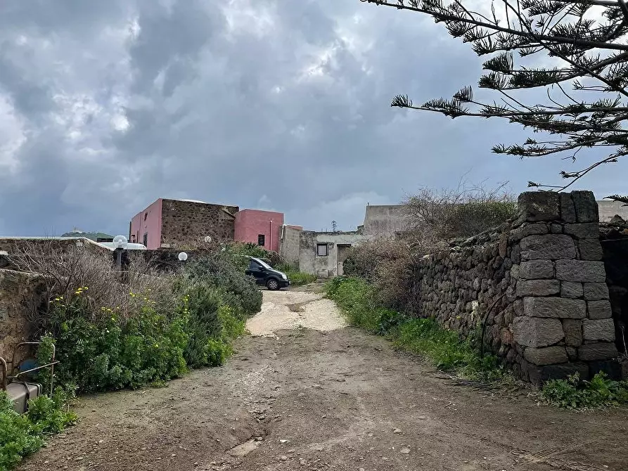 Immagine 27 di Casa indipendente in vendita  in Contrada Kazen a Pantelleria