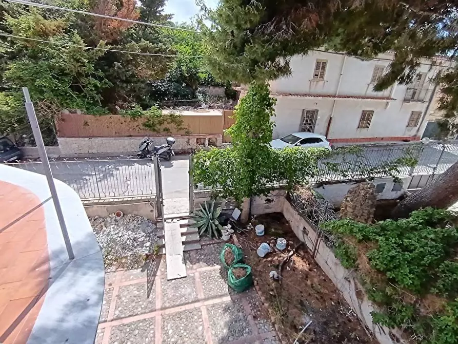 Immagine 12 di Villa in vendita  in Contrada Stazzone snc a Casteldaccia