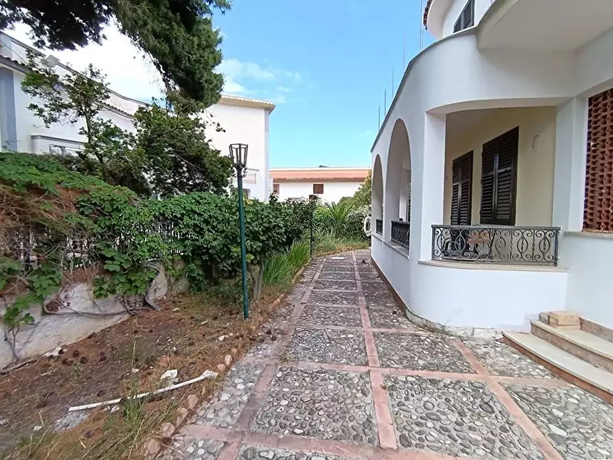 Immagine 26 di Villa in vendita  in Contrada Stazzone snc a Casteldaccia