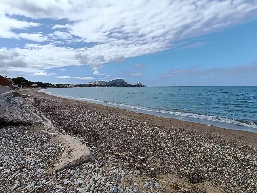 Immagine 36 di Villa in vendita  in Contrada Stazzone snc a Casteldaccia