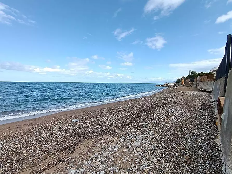 Immagine 37 di Villa in vendita  in Contrada Stazzone snc a Casteldaccia