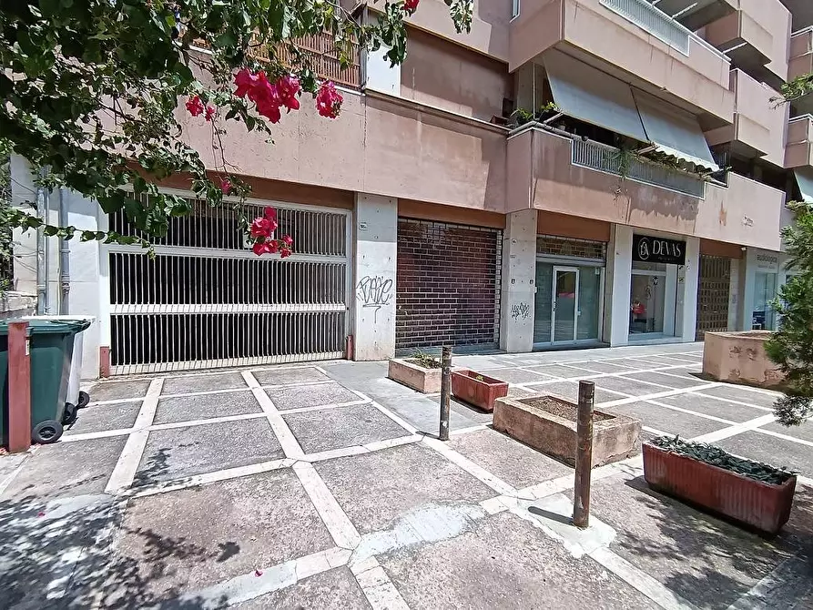 Immagine 19 di Locale commerciale in vendita  in Via Della Liberta' 195D a Palermo