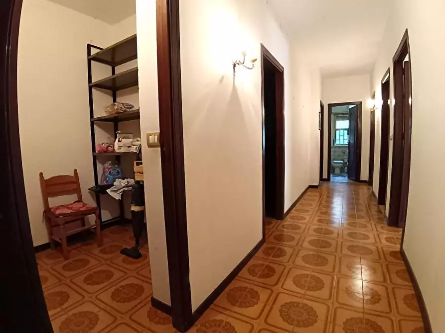 Immagine 9 di Appartamento in vendita  in Via Olivella 5 a Palermo