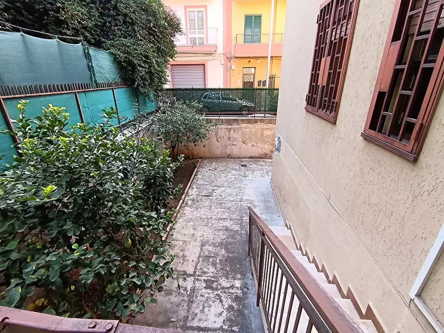 Immagine 22 di Appartamento in vendita  in Via Olivella 5 a Palermo