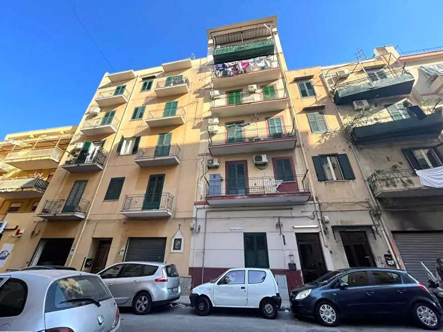 Immagine 18 di Appartamento in vendita  in Via Tommaso Aversa 84 a Palermo