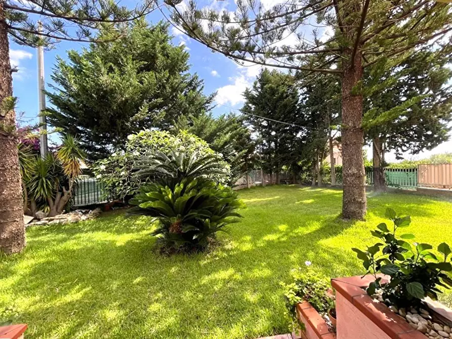 Immagine 6 di Villa in vendita  in Via Giardini 18 a Trabia