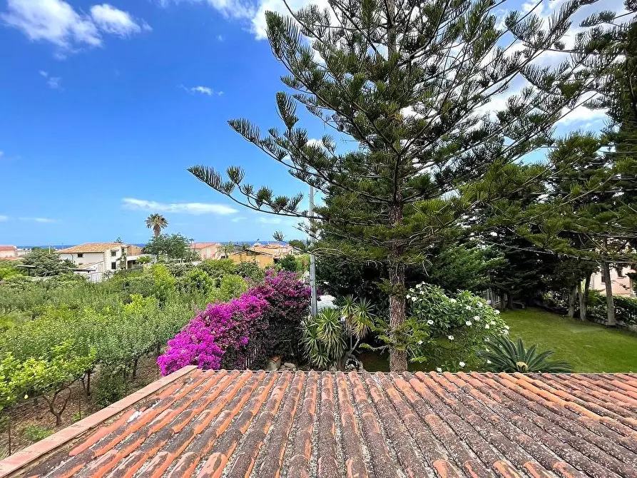 Immagine 35 di Villa in vendita  in Via Giardini 18 a Trabia