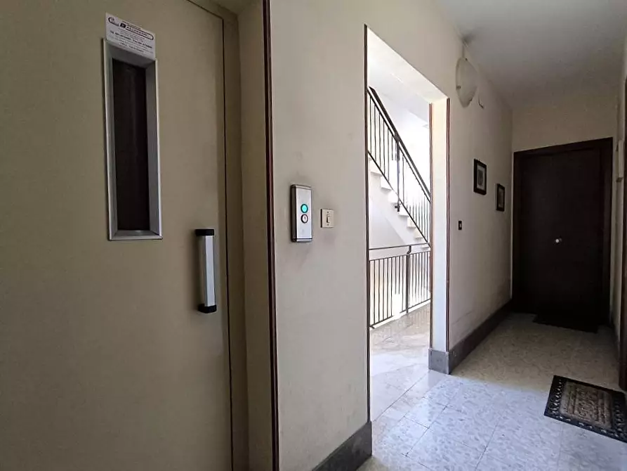 Immagine 28 di Appartamento in vendita  in Via Maresciallo Guglielmo Pecori Giraldi 12 a Palermo