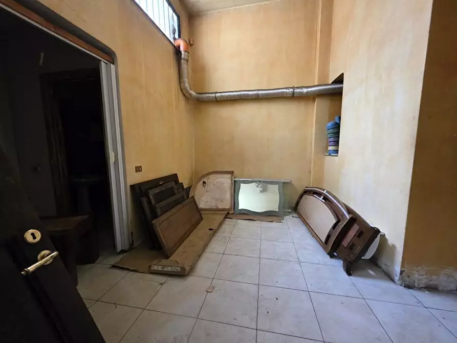Immagine 10 di Magazzino in vendita  in Via Sampolo 454 a Palermo