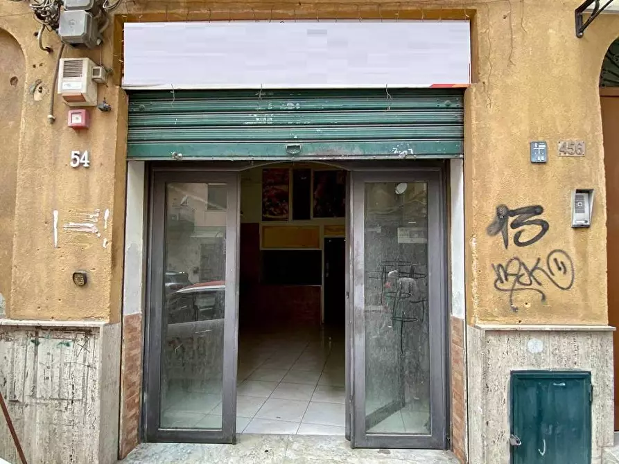 Immagine 15 di Magazzino in vendita  in Via Sampolo 454 a Palermo
