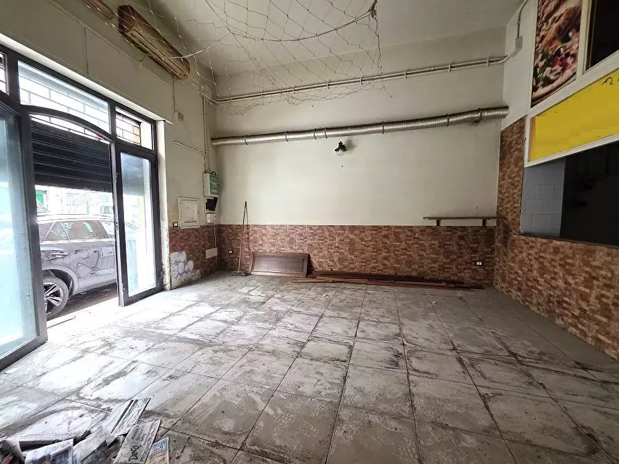 Immagine 2 di Magazzino in vendita  in Via Sampolo 454 a Palermo